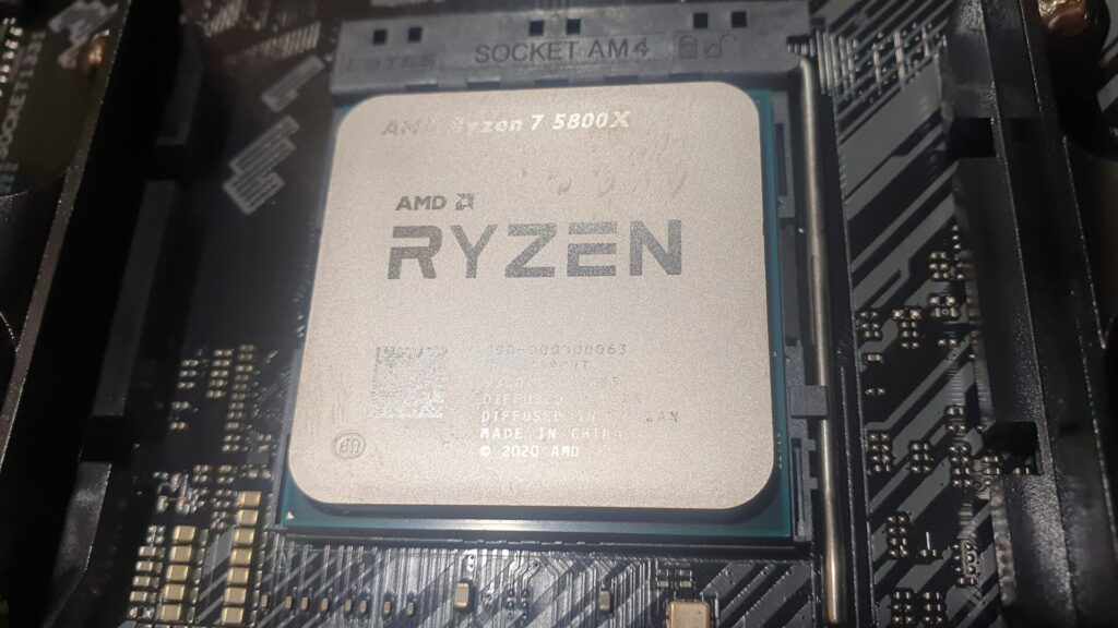 Процессор Ryzen 5800X